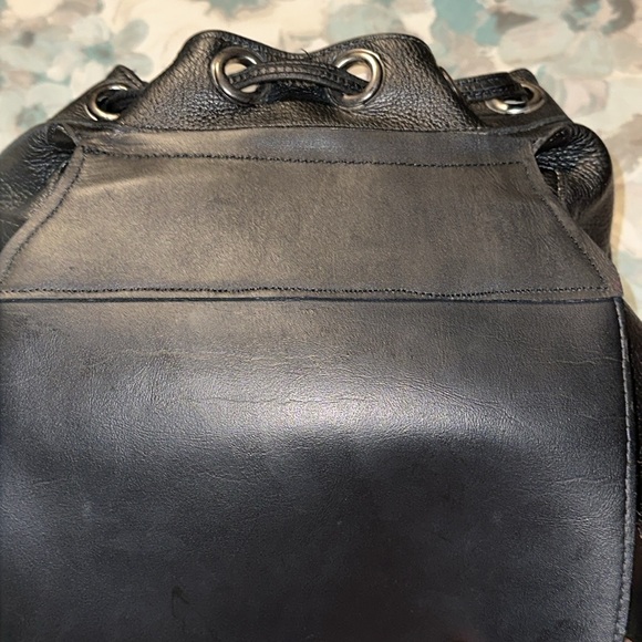 VINTAGE Harley Davidson Leather Backpack,  Genuine Leather With Logo - Picture 12 of 16